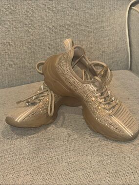 Steve Madden Girls Beige Sparkle Chunky Sneakers
